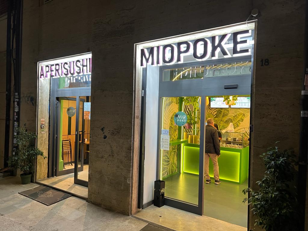 Poke Roma - Progetto Peluso